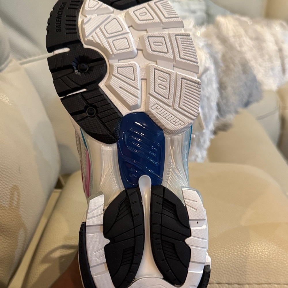 Balenciaga Multicolor Athletic Shoes - Picture 4 of 6
